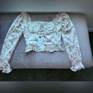 Brand new with tags on!!!! ASTR the Label long sleeve sweetheart cinch bust top